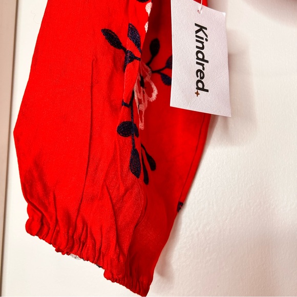 Kindred Floral Embroidered Plus Size Blouse - Size 3X - Picture 8 of 11